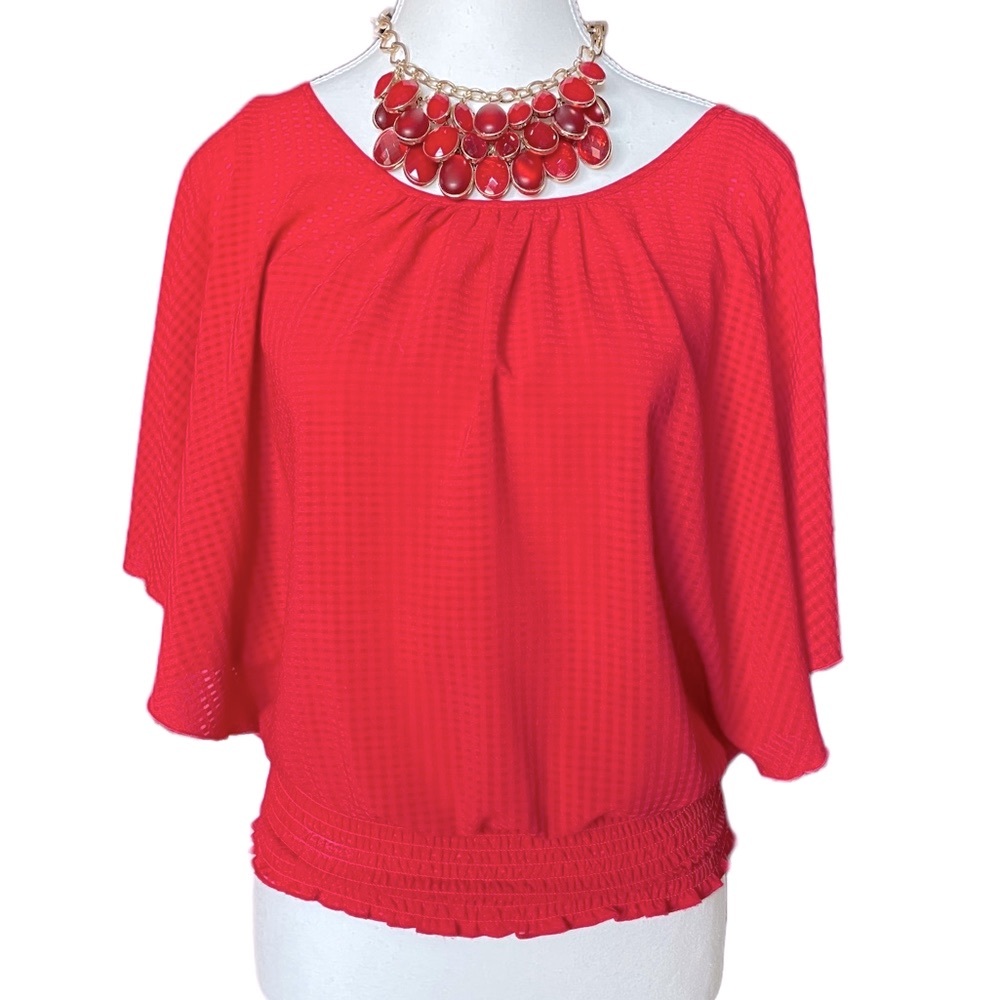 BCX Red Batwing Flowy Smocked Hem Top XS